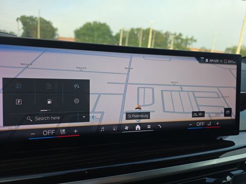 Used 2025 BMW X6 xDrive40i image 23