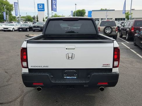 Certified 2023 Honda Ridgeline Sport image 5