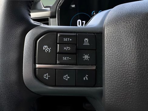 Used 2023 Ford F150 Lariat w/ Equipment Group 502A High image 23