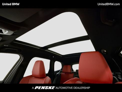 Used 2024 BMW X1 xDrive28i w/ Premium Package image 11