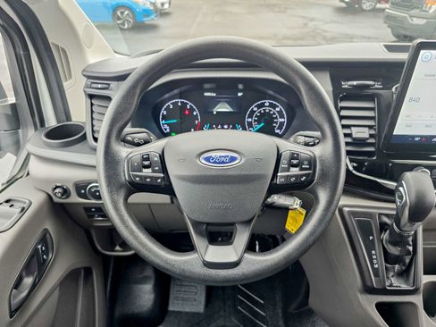 Used 2023 Ford Transit 350 XLT image 36