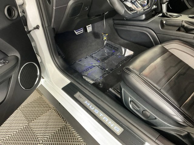 Used 2022 Ford Mustang GT Premium w/ GT Performance Package RWD image 15