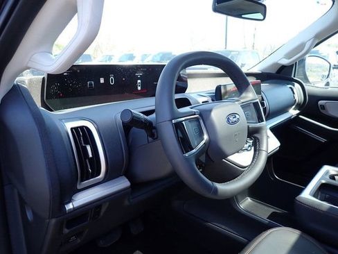 Certified 2025 Ford Expedition Max Active RWD image 17