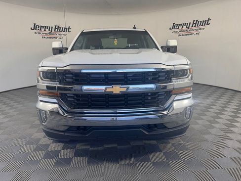 Used 2016 Chevrolet Silverado 1500 LT w/ LPO, Black Pack AWD/4WD image 5