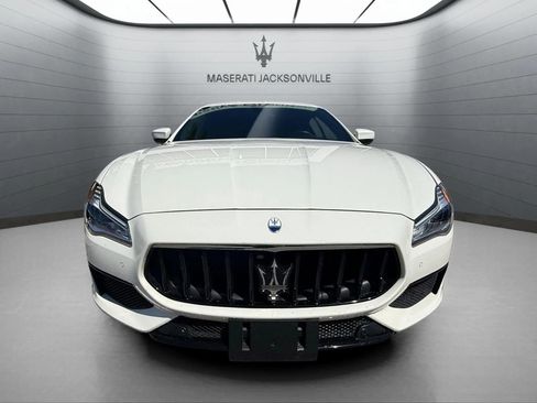 Used 2022 Maserati Quattroporte Modena Q4 image 8