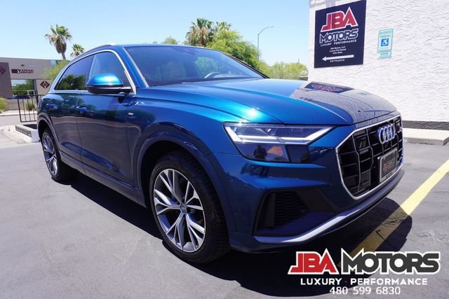 Used 2020 Audi Q8 Premium Plus AWD/4WD image 2
