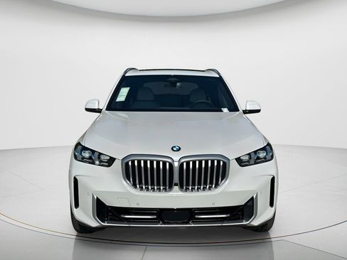 New 2026 BMW X5 sDrive40i w/ Premium Package RWD image 2