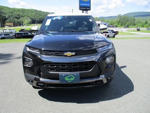 Certified 2021 Chevrolet TrailBlazer ACTIV w/ Convenience Package AWD/4WD image 2