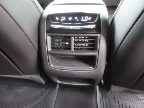 New 2026 Cadillac XT5 Sportv AWD/4WD image 34