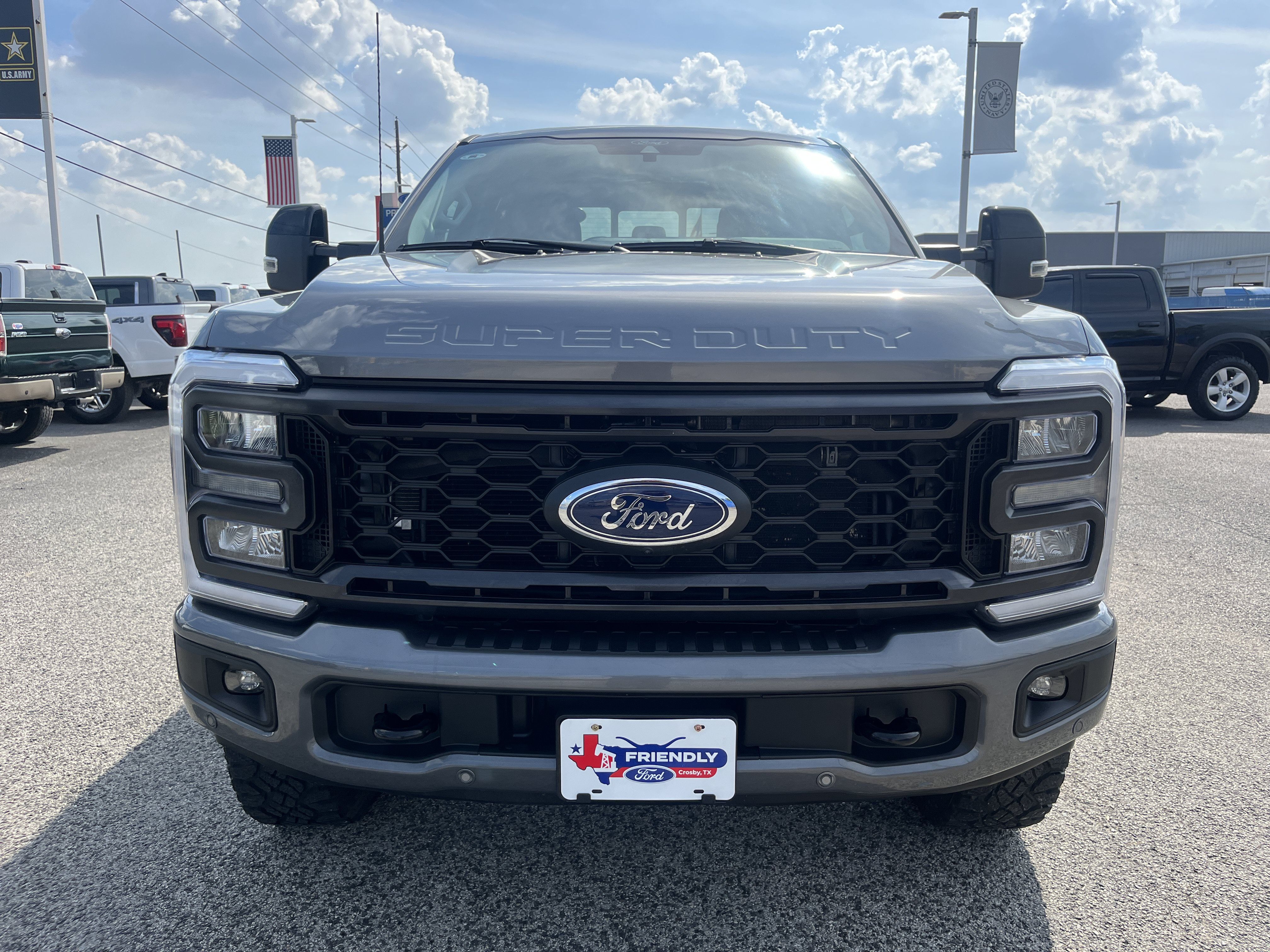 Used 2024 Ford F250 Lariat w/ Lariat Ultimate Package AWD/4WD image 8