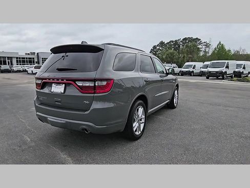 Used 2023 Dodge Durango R/T RWD image 32
