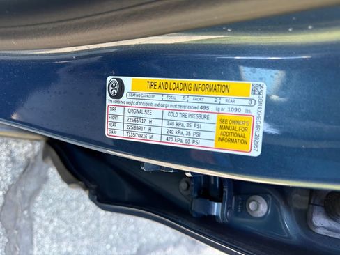 Used 2024 Chevrolet Equinox LS w/ LS Convenience Package FWD image 23