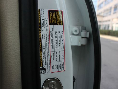 Used 2017 Audi Q7 3.0T Premium Plus image 39