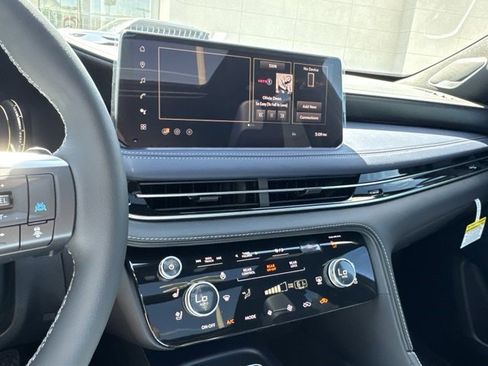 New 2026 INFINITI QX60 Sport AWD/4WD image 13