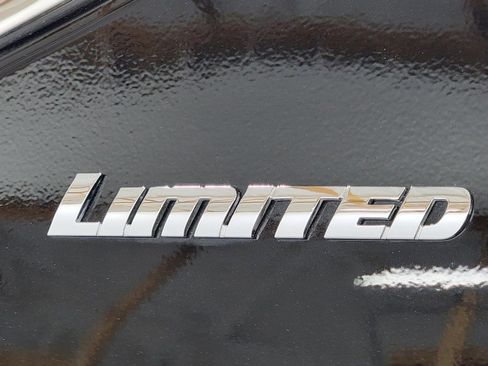 Used 2024 Toyota Tundra Limited image 10