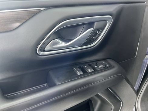 Certified 2023 GMC Yukon XL SLE RWD image 23