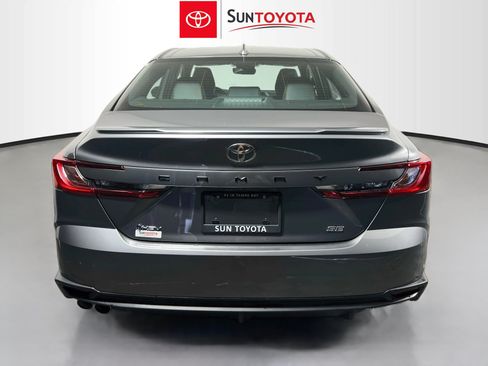Used 2025 Toyota Camry SE w/ Multimedia Upgrade Package FWD image 5