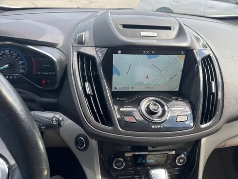 Used 2016 Ford C-MAX Energi SEL w/ Equipment Group 301A FWD image 26