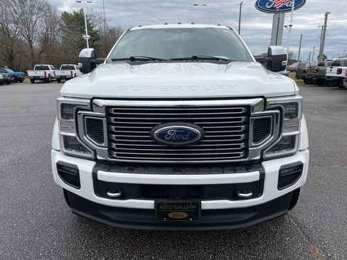 Used 2021 Ford F450 Platinum w/ FX4 Off-Road Package image 2