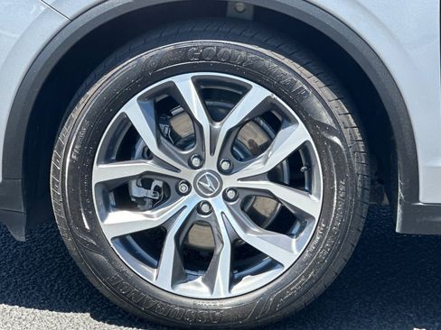 Used 2022 Acura MDX FWD w/ Technology Package image 11