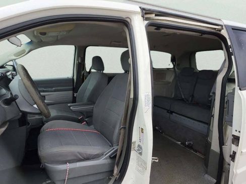 Used 2009 Dodge Grand Caravan SE w/ Climate Group FWD image 7