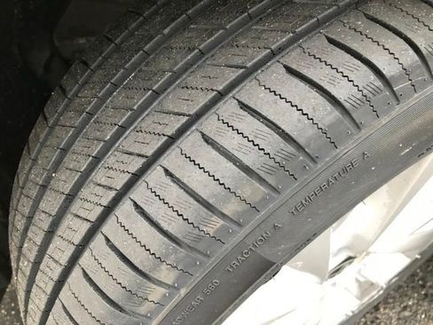 Used 2023 Toyota Camry SE image 21