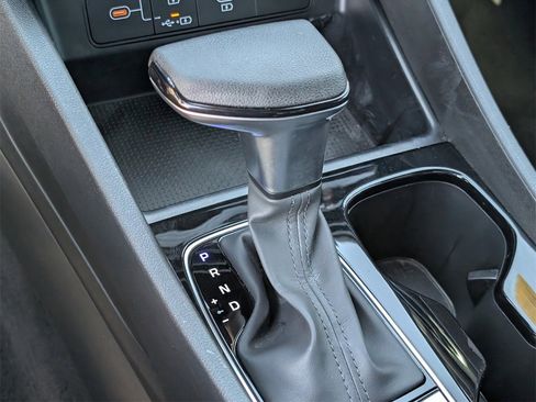 Used 2025 Hyundai Santa Cruz SE image 20