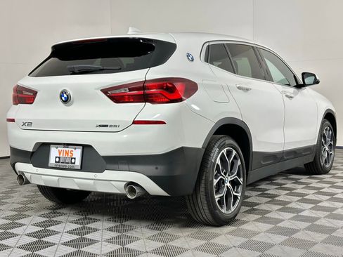 Used 2023 BMW X2 xDrive28i w/ Premium Package 2 image 4