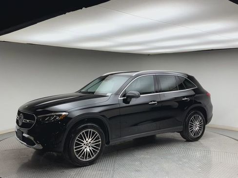 Used 2023 Mercedes-Benz GLC 300 4MATIC image 6