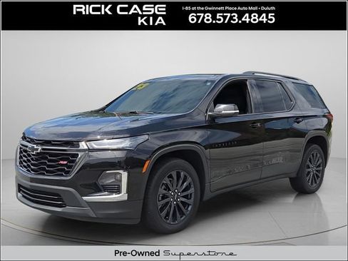 Used 2023 Chevrolet Traverse RS FWD image 1