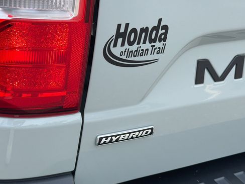 Used 2023 Ford Maverick XLT w/ XLT Luxury Package FWD image 33