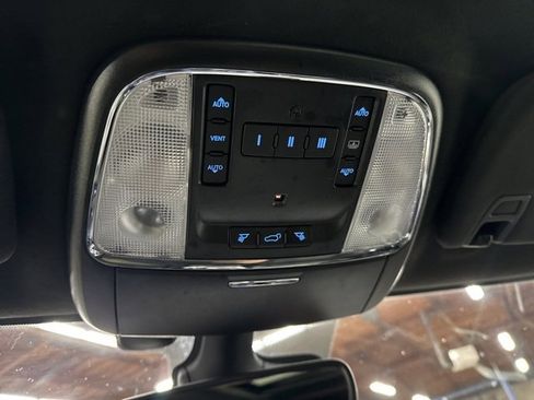 Used 2019 Jeep Grand Cherokee SRT image 20