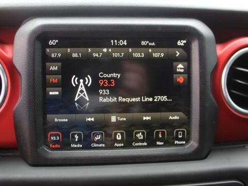Used 2018 Jeep Wrangler Unlimited Rubicon AWD/4WD image 18