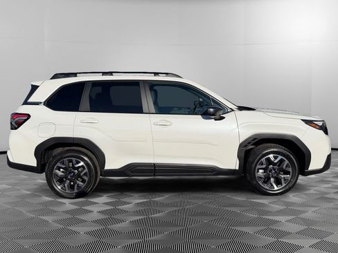 Used 2026 Subaru Forester Premium image 8