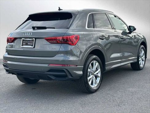 New 2025 Audi Q3 2.0T Premium image 3