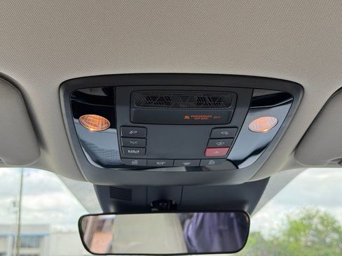 New 2026 Kia Carnival EX FWD image 19