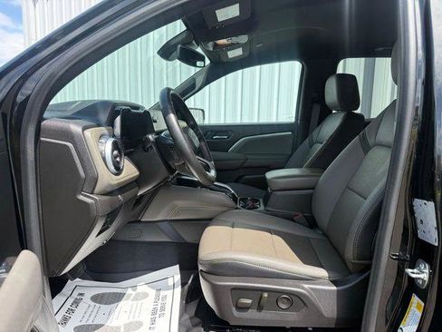 Used 2024 Chevrolet Colorado ZR2 w/ ZR2 Convenience Package III AWD/4WD image 6