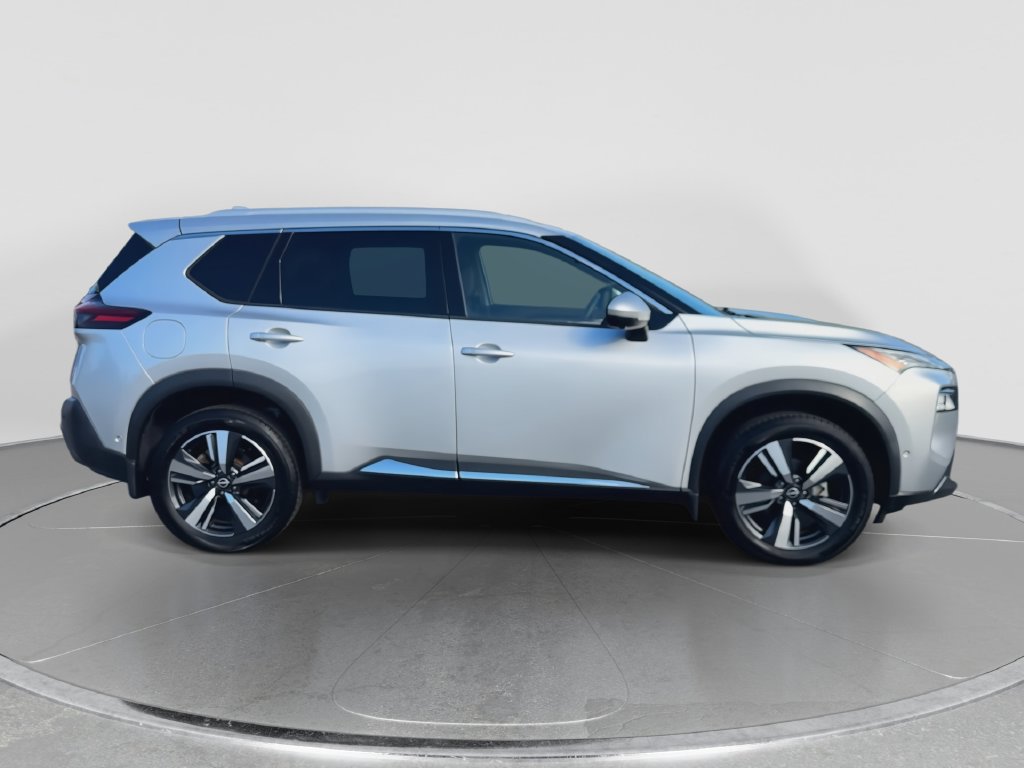 Used 2022 Nissan Rogue SL w/ SL Premium Package FWD image 9