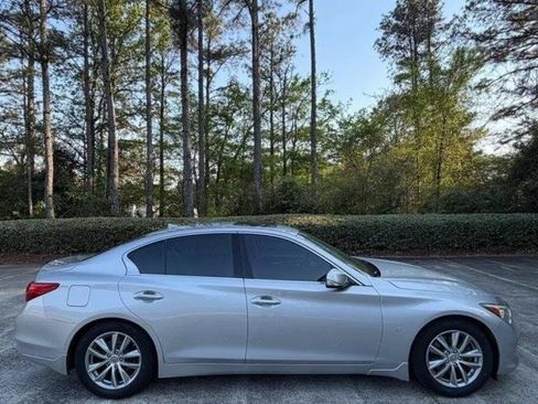 Used 2014 INFINITI Q50 Premium w/ Navigation Package RWD image 2