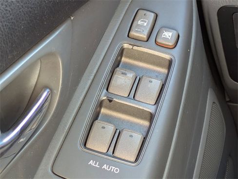 Used 2003 Lexus GX 470 image 24