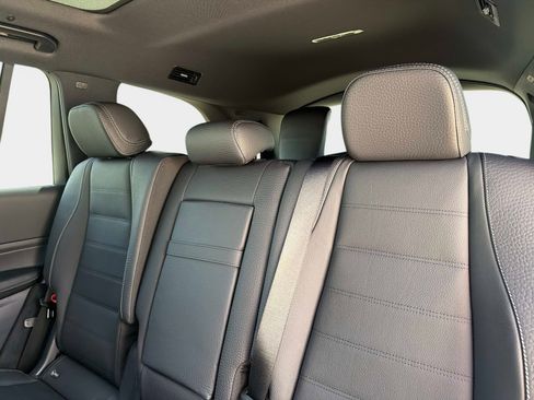 New 2026 Mercedes-Benz GLS 580 4MATIC image 14