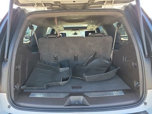 Used 2021 GMC Yukon XL Denali w/ Denali Ultimate Package AWD/4WD image 7