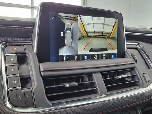 Used 2024 Chevrolet Tahoe RST w/ Luxury Package RWD image 17