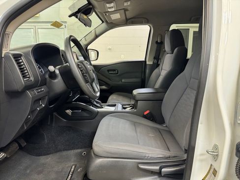 Used 2024 Nissan Frontier S w/ Technology Package AWD/4WD image 13