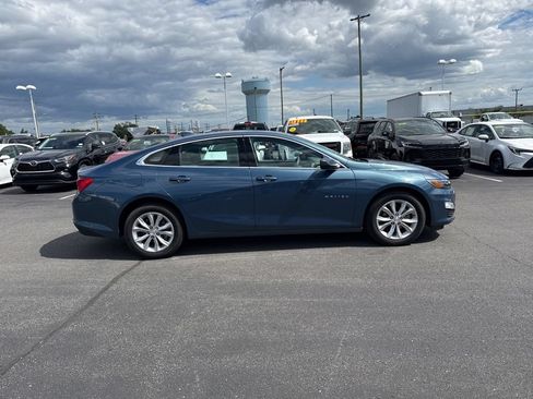 Used 2024 Chevrolet Malibu LT FWD image 4