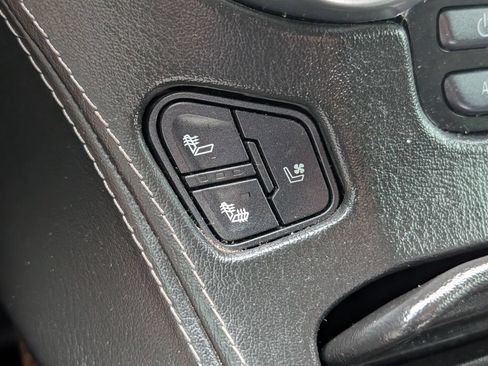 Used 2017 Chevrolet Tahoe Premier RWD image 21