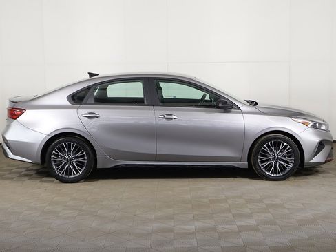 Used 2023 Kia Forte GT-Line image 17