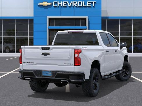 New 2026 Chevrolet Silverado 1500 Custom Trail Boss w/ LPO, Dark Essentials Package AWD/4WD image 4