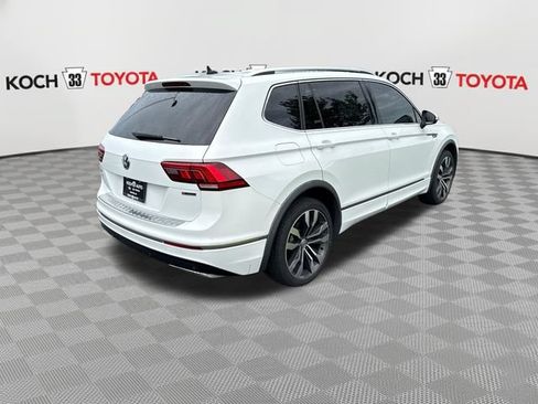 Used 2020 Volkswagen Tiguan SEL Premium R-Line w/ 3rd Row Seat Package AWD/4WD image 8