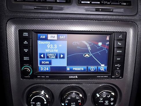 Used 2013 Dodge Challenger R/T image 15